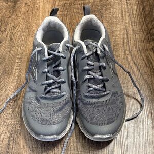 Vionic Women's Gray Athletic Sneakers Running Workout